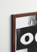 Plakat oprawiony w drewnianą brązową ramkę Vintage Italia: Wyraziste oczy na czarnym tle grafika