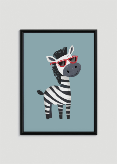 Plakat w drewnianej czarnej ramce: zebra w czerwonych okularach do pokoju dziecięcego