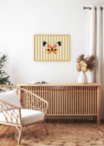 Aranżacja wnętrza, na ścianie wisi plakat w ramce: motyl dziecięcy geometryczny boho skandynawski