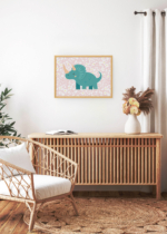 Aranżacja wnętrza, na ścianie wisi plakat w ramce: dinozaur triceratops retro do pokoju dziecięcego