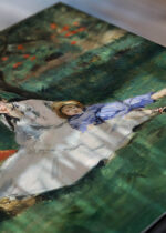 Zbliżenie na detale plakatu: Rodzina Monet w ogrodzie Édouard Manet impresjonizm