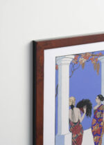 Aranżacja wnętrza, na ścianie wisi plakat w ramce: Art Deco George Barbier Le goût des châles 1922