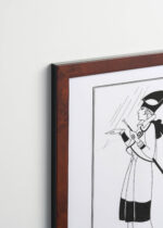 Aranżacja wnętrza, na ścianie wisi plakat w ramce: czarno-biały Art Deco kobieta w deszczu George Barbier 1914