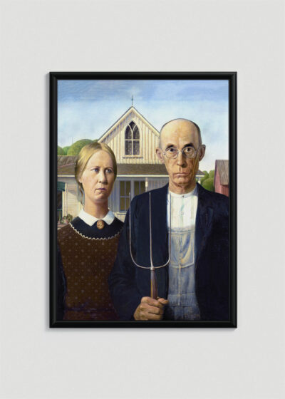 Plakat w drewnianej czarnej ramce: American Gothic Grant Wood słynny obraz USA