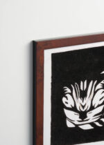 Plakat oprawiony w drewnianą brązową ramkę Vintage Italia: śpiący kot Julie de Graag czarno-biały vintage