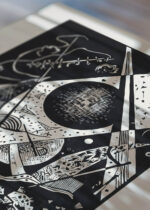 Zbliżenie na detale plakatu: Kandinsky Małe Światy VI (Kleine Welten VI) abstrakcja czarno-biała