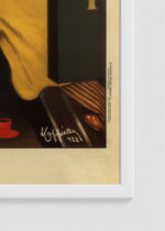 Zbliżenie na detale plakatu oprawionego w drewnianą białą ramkę od Plakatello®: La Victoria Arduino per Caffè Espresso Leonetto Cappiello 1922