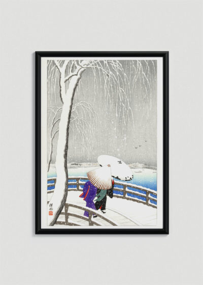 Plakat w drewnianej czarnej ramce: Śnieg nad mostkiem Ohara Koson japoński drzeworyt