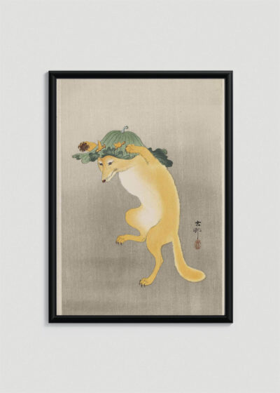 Plakat w drewnianej czarnej ramce: Lis w kapeluszu Ohara Koson japoński humorystyczny