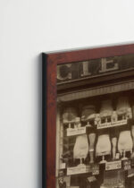 Plakat oprawiony w drewnianą brązową ramkę Vintage Italia: Atget witryna sklepu medycznego Paryż 1923 vintage