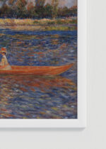 Zbliżenie na detale plakatu oprawionego w drewnianą białą ramkę od Plakatello®: Renoir Sekwana w Argenteuil łodzie na rzece