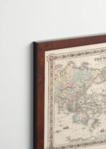 Plakat oprawiony w drewnianą brązową ramkę Vintage Italia: mapa świata 1854 Colton vintage kartografia