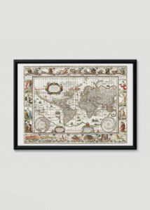 Plakat w drewnianej czarnej ramce: mapa świata XVII wiek Nova Totius Terrarum Orbis