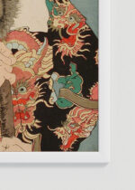 Zbliżenie na detale plakatu oprawionego w drewnianą białą ramkę od Plakatello®: aktor orientalny drzeworyt Toyohara Kunichika ukiyo-e