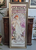 La Dame Aux Camelias w ramie srebrnej